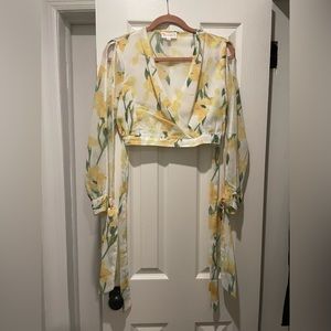 Long sleeve printed blouse in chiffon like flowy fabric